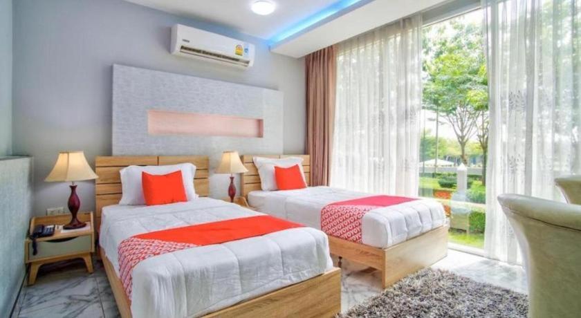 Thaiasia Goldensea Resort Phra Nakhon Si Ayutthaya Exterior photo